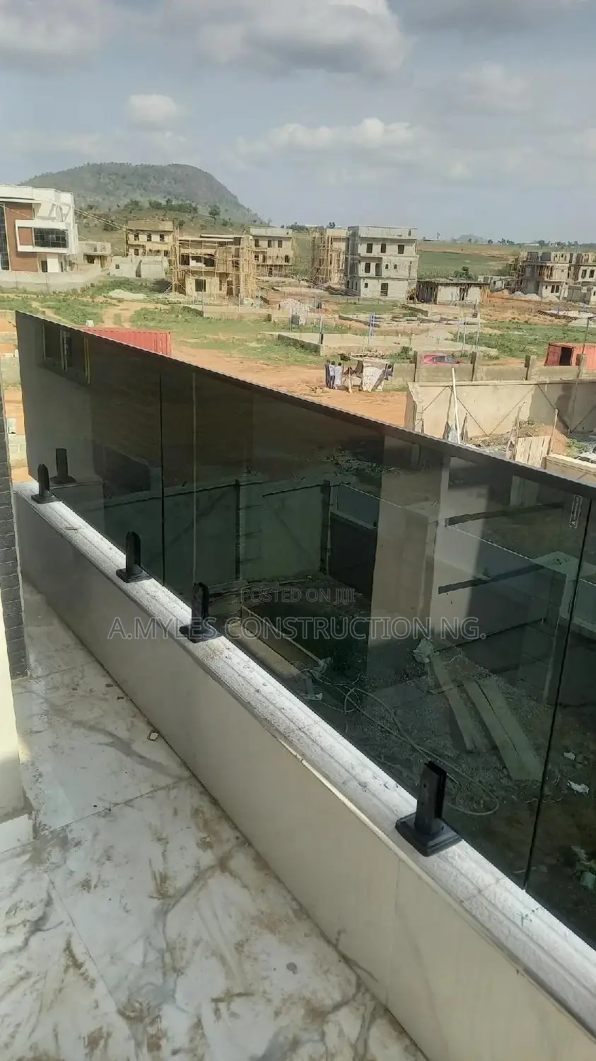 Balcony Glass Handrail Tampered