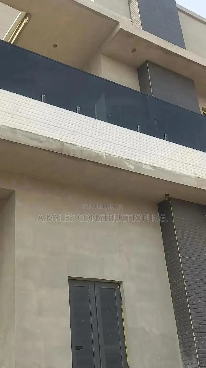 Upstire Balcony Glass Design