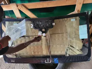 Full Option Windscreen for Mercedes Gle Windscreen Glass