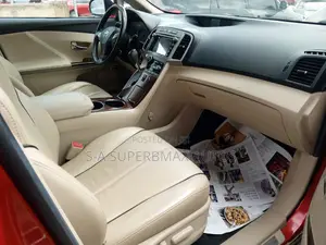 Toyota Venza AWD 2012 Red