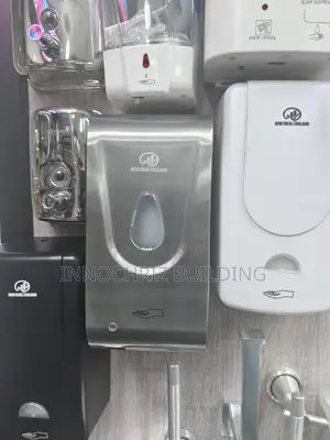Silver Soap Dispenser (IS96)