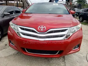 Toyota Venza AWD 2012 Red