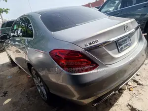 Mercedes-Benz C300 2015 Gray