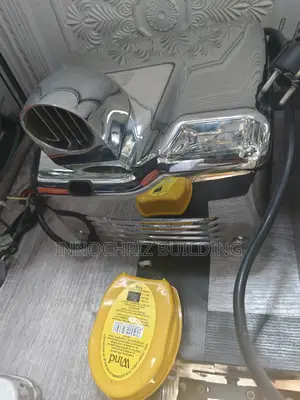 Hand Dryer (IS981)