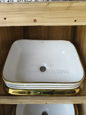 White And Gold Countertop Basin 002