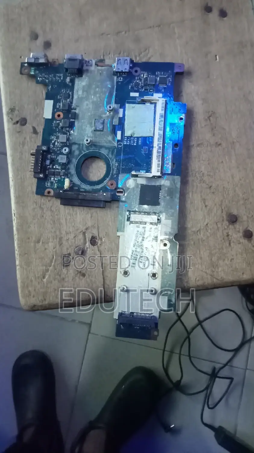 Laptop Repair/Phone Service