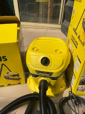 Extractors Vacuum Cleaner 12litres
