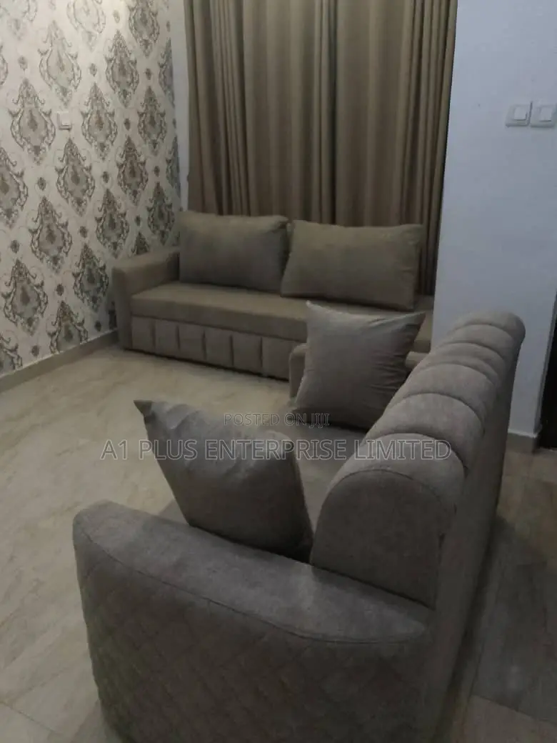 3,2 Seater Grey Sofa