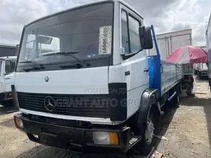 Mercedes 814 Long Frame Germany