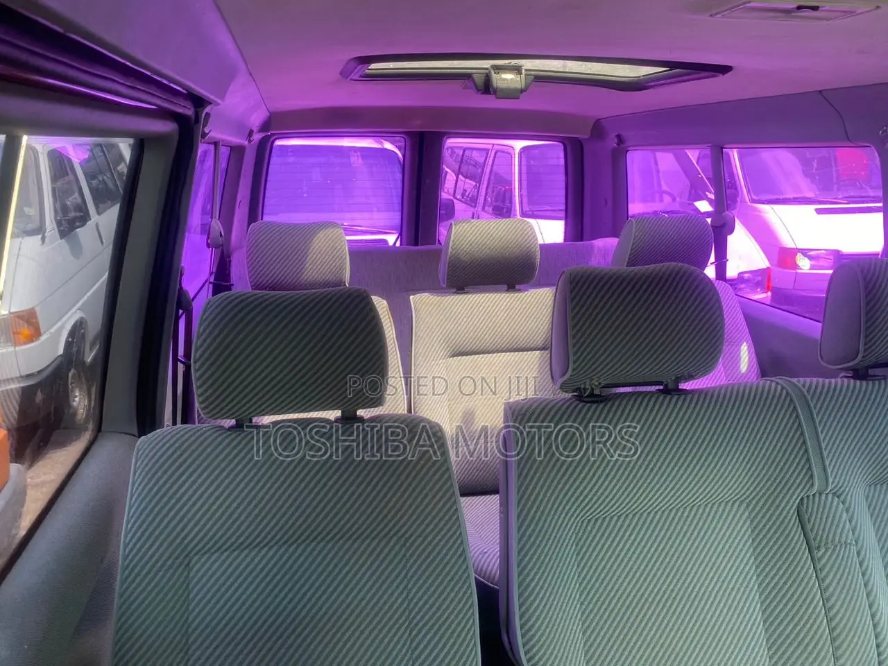 Volkswagen Transporter 2004 Red