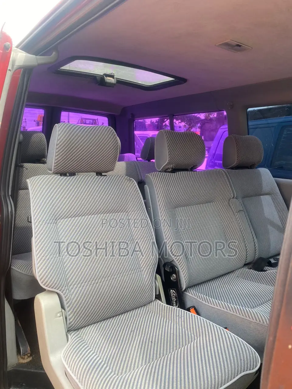 Volkswagen Transporter 2004 Red