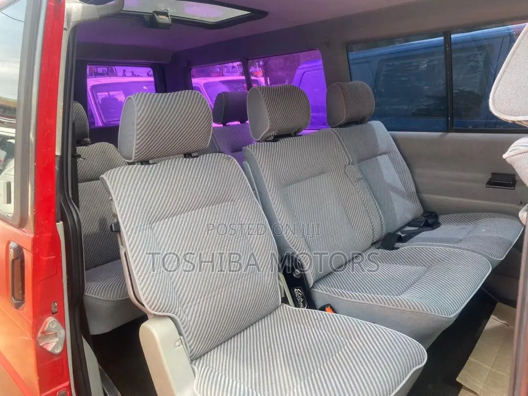 Volkswagen Transporter 2004 Red