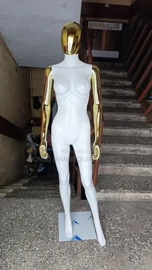 White And Gold Female Size 8 Display Mannequin
