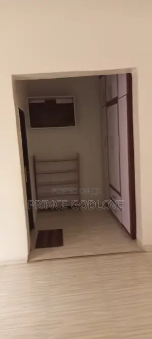 3bdrm Townhouse / Terrace in Dawaki for rent