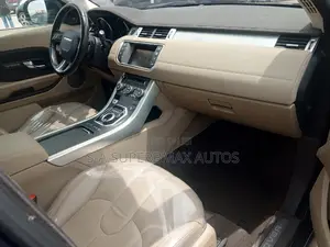 Land Rover Range Rover Evoque Pure AWD 5-Door 2013 Blue