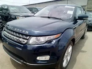 Land Rover Range Rover Evoque Pure AWD 5-Door 2013 Blue