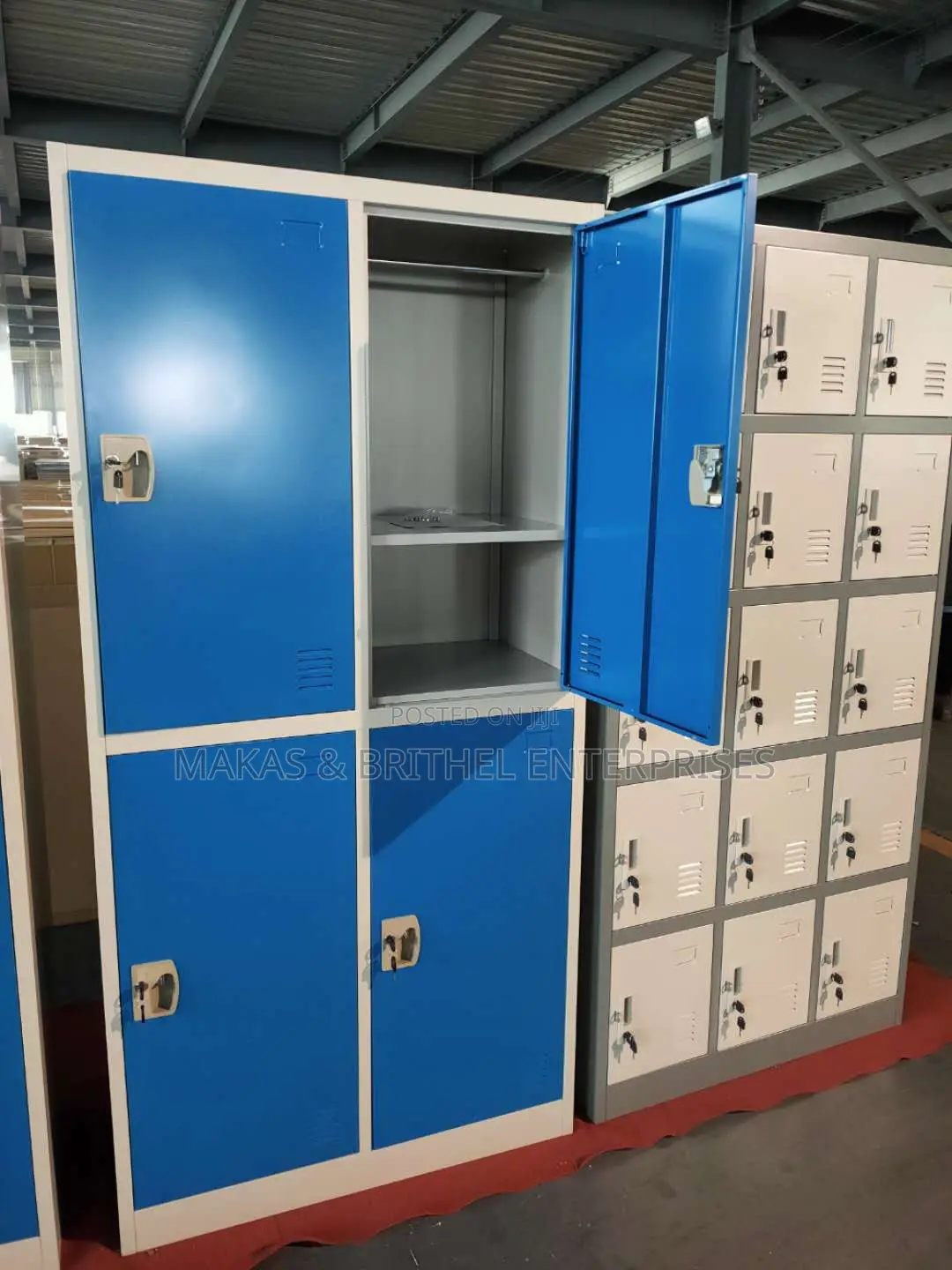 4 Doors Worker's Locker