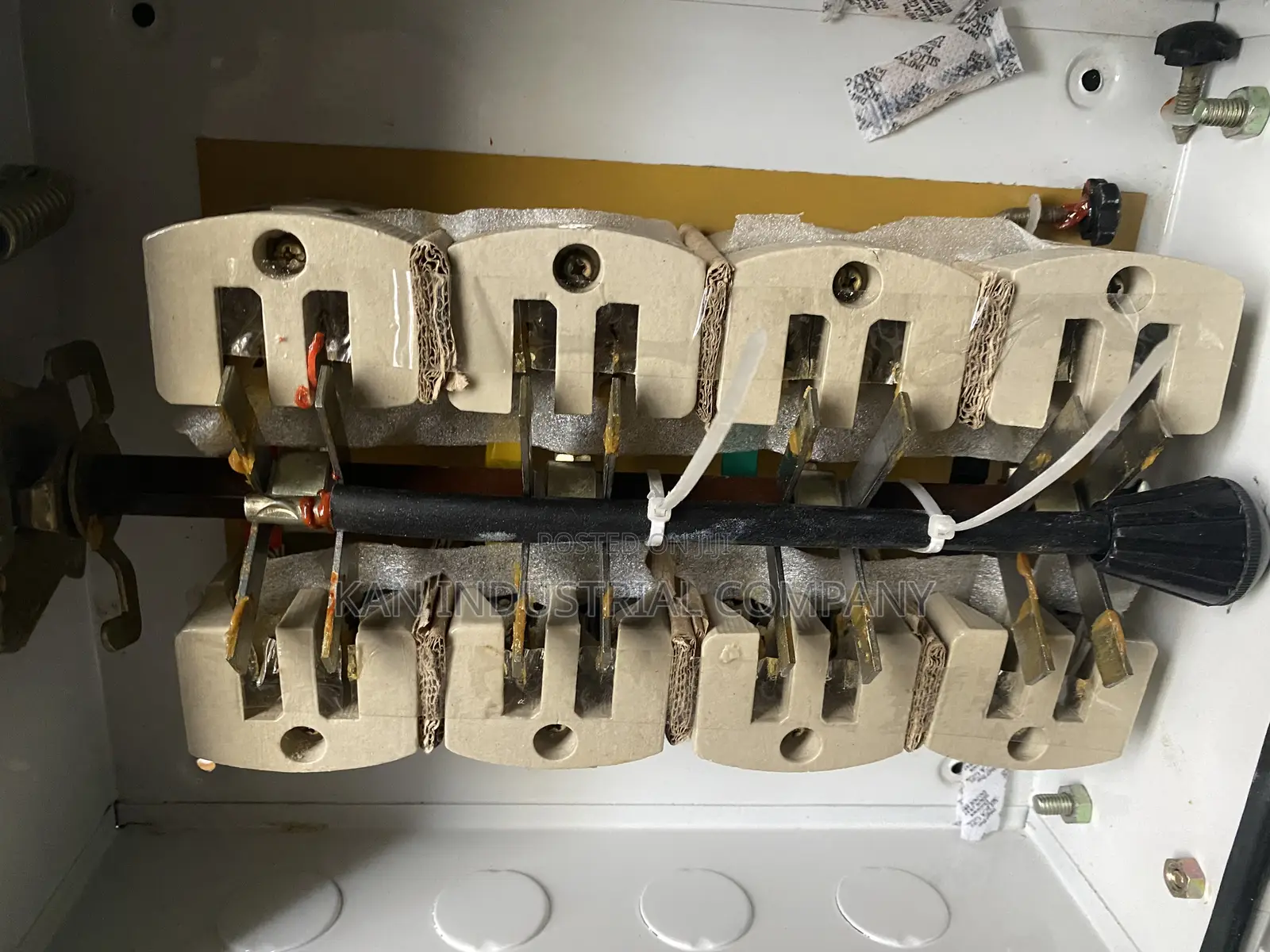 100/63amps Change Over