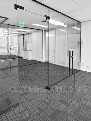 Office Partition Frameless