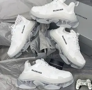 BALENCIAGA Luxury Sneakers