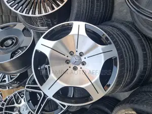 Alloyed Wheels.
