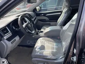 Toyota Highlander 2016 Gray