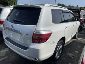 Toyota Highlander 2009 White