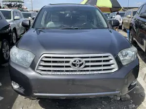 Toyota Highlander 2010 Gray