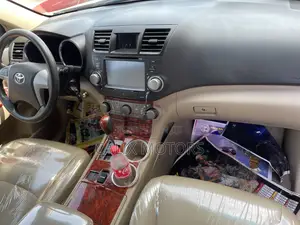 Toyota Highlander 2009 Silver
