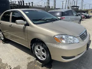 Toyota Corolla 2007 Gold