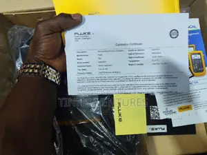 Fluke 754 Documenting Process Calibrator