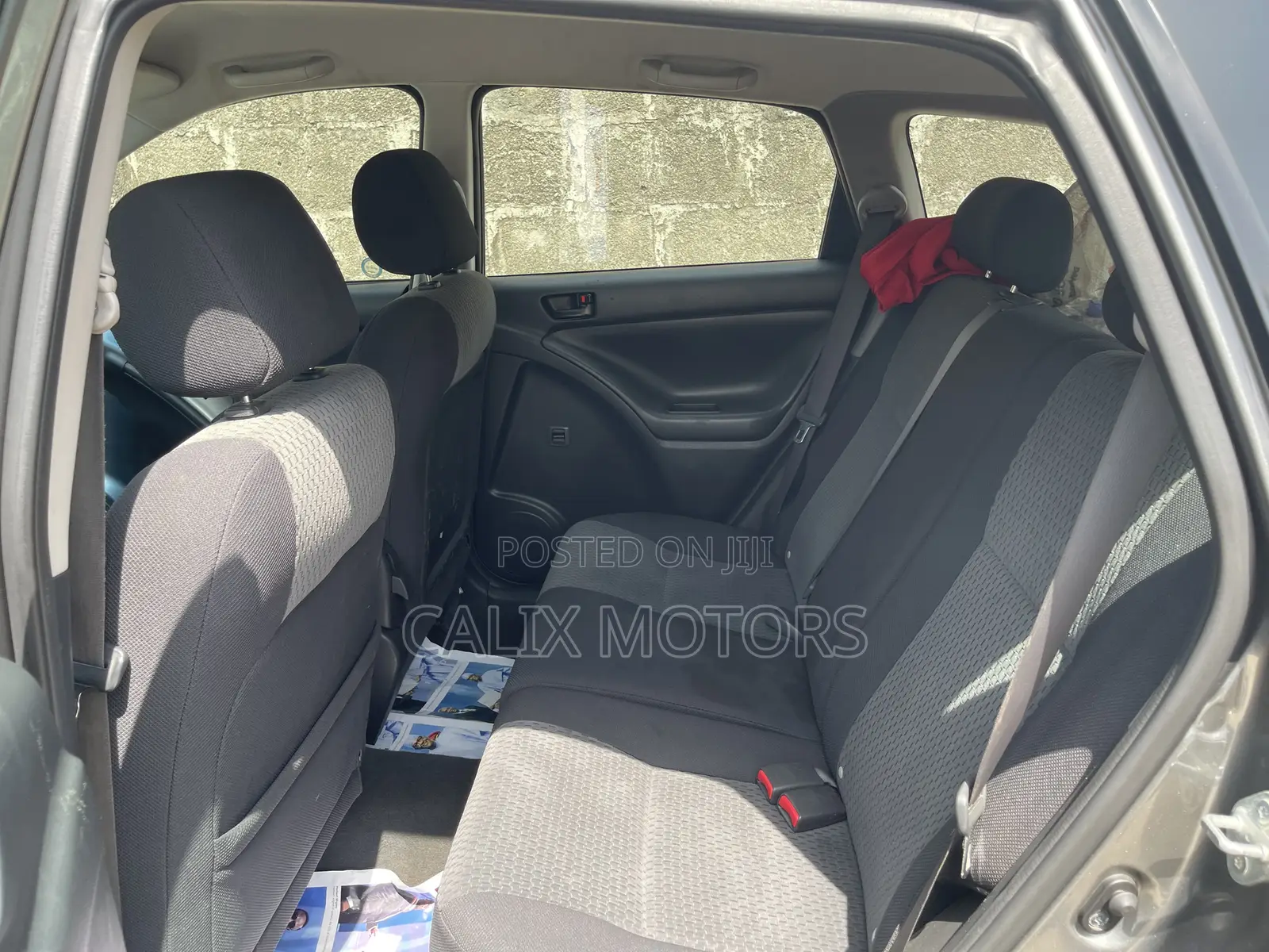 Toyota Matrix 2004 Gray