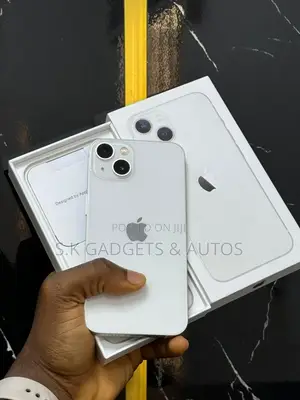 Apple iPhone 13 128 GB White
