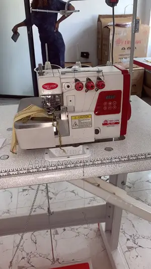 Two Lion Three Thread Direct Drive Weaving Machine Overlock
