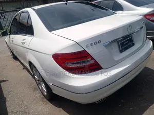 Mercedes-Benz C300 Luxury 4Matic Sedan AWD (3.0L 6cyl 7A) 2012 White