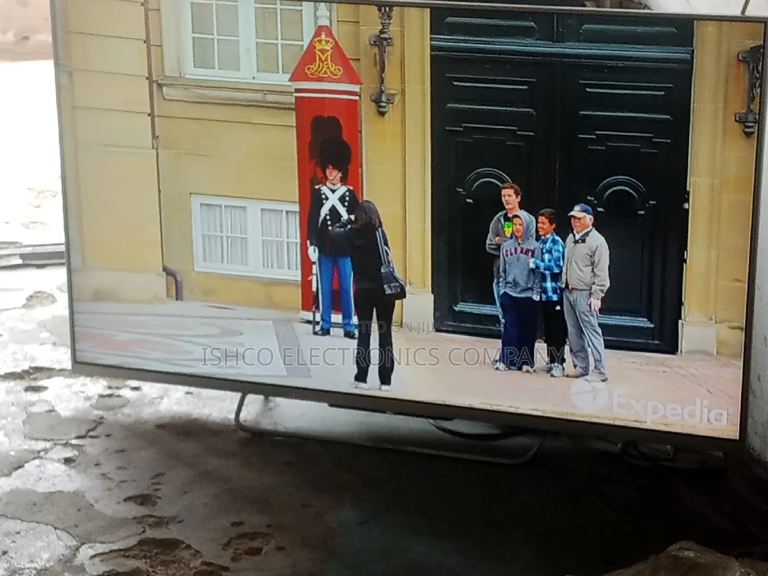 49inches Tv