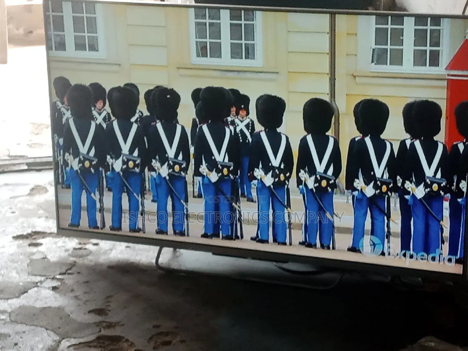 49inches Tv