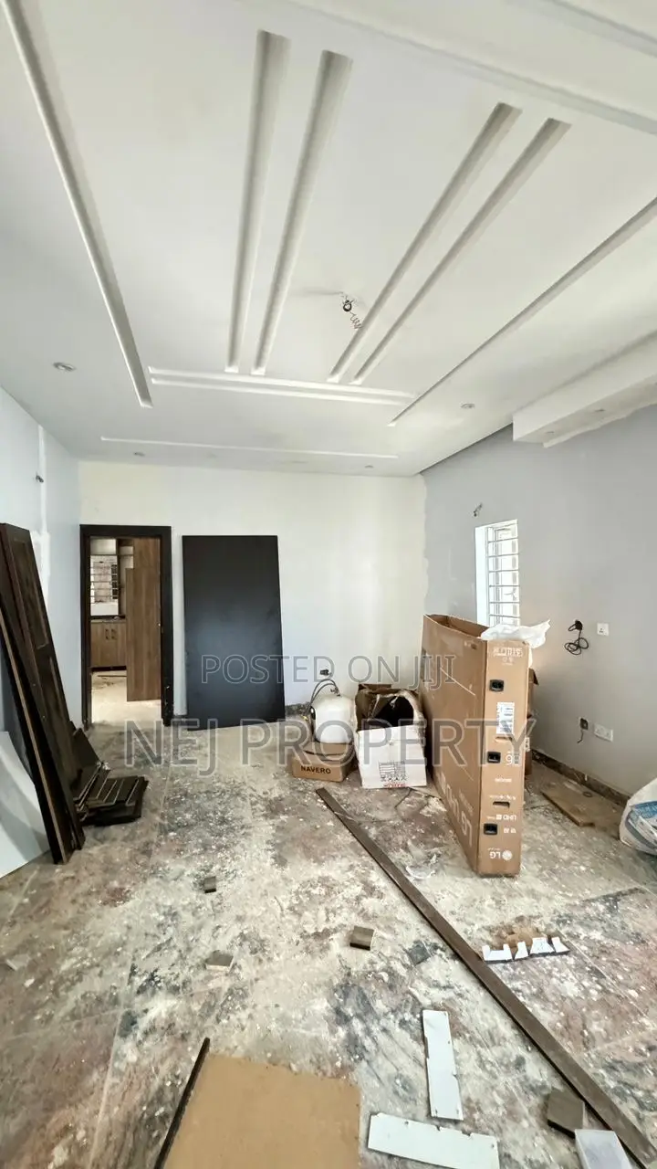5bdrm Duplex in Guzape District for rent