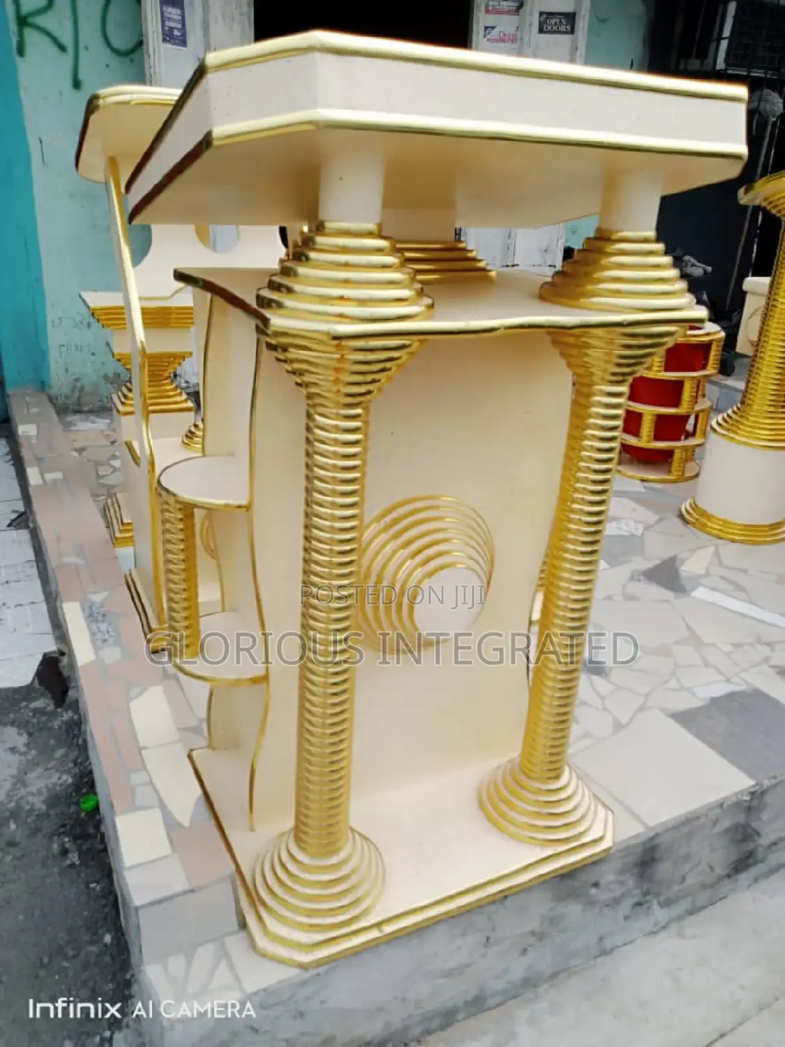Modern Church PULPIT DOUBLE