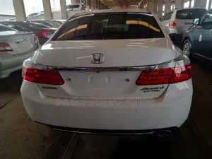 Honda Accord 2015 White
