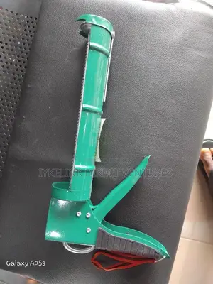 Silicone Gun