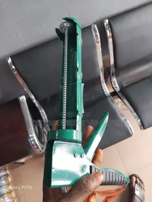 Silicone Gun