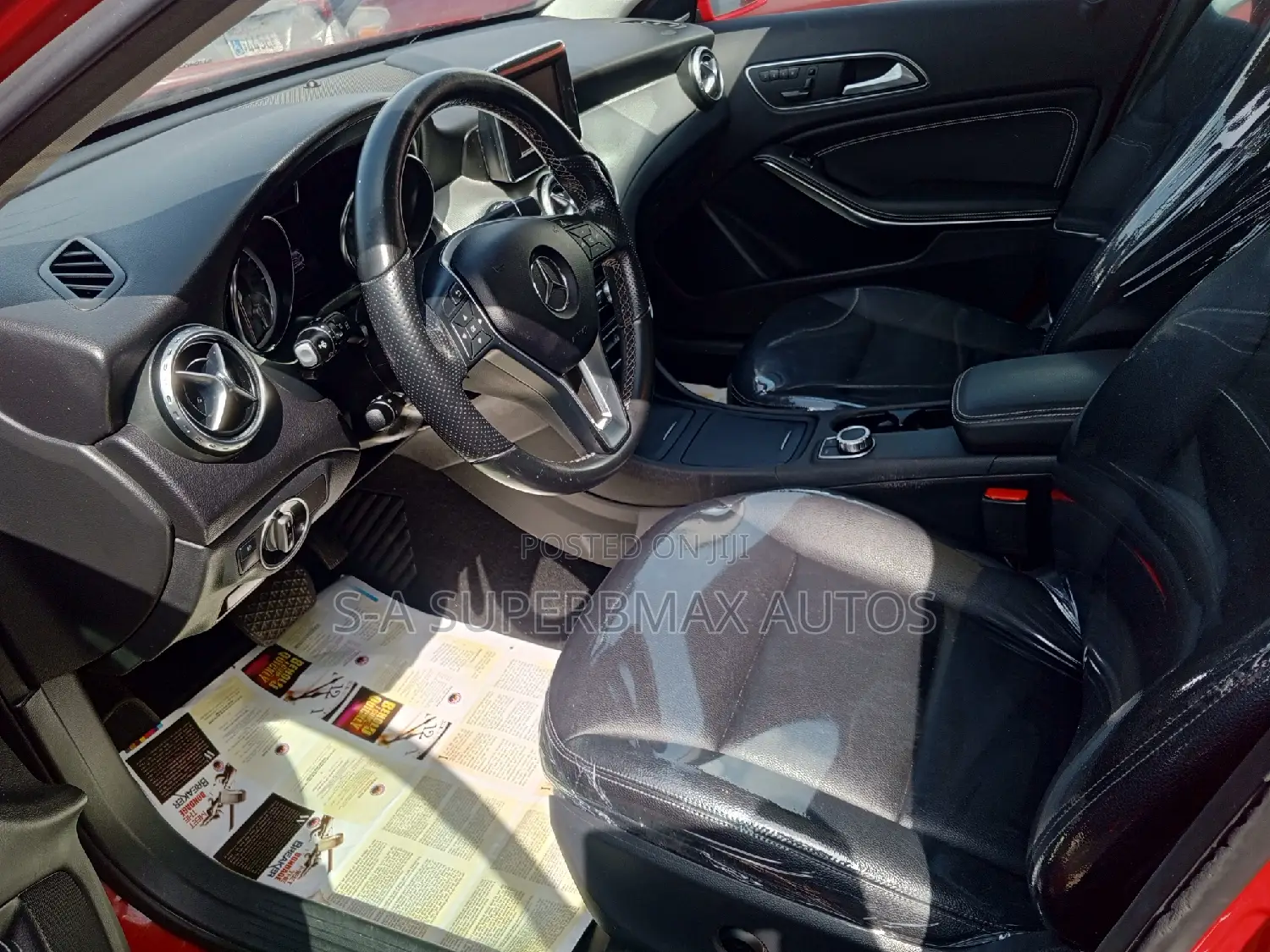 Mercedes-Benz GLA 250 2015 Red
