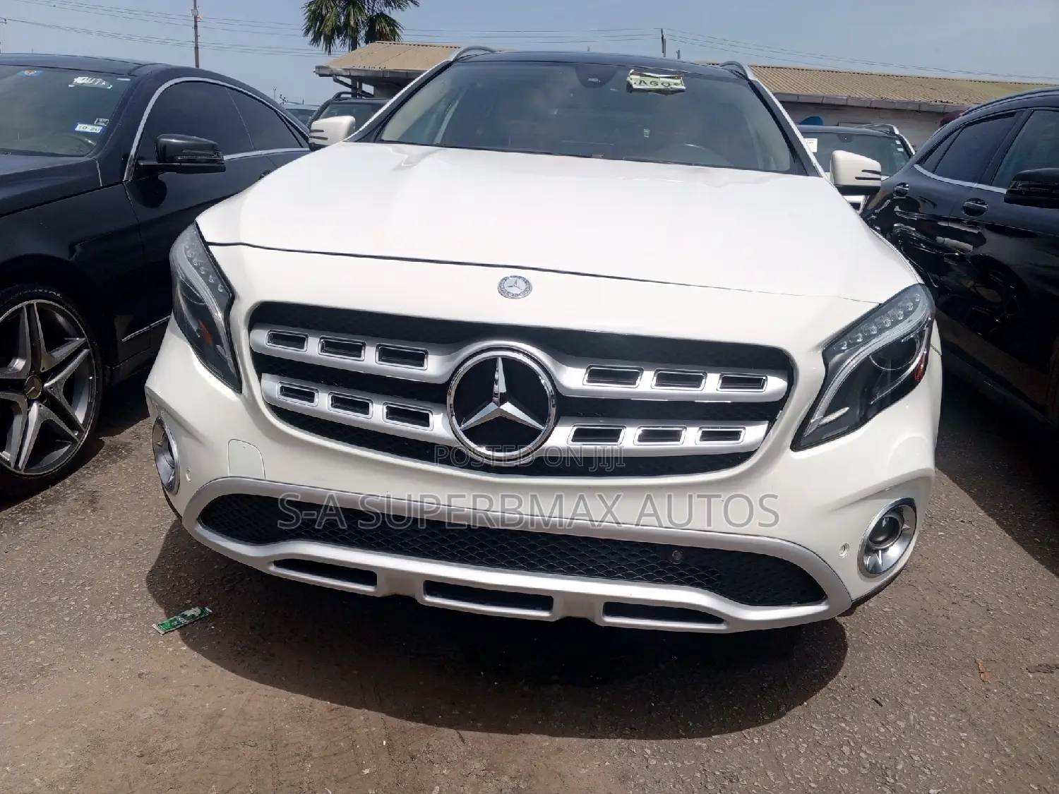Mercedes-Benz GLA 250 2017 White