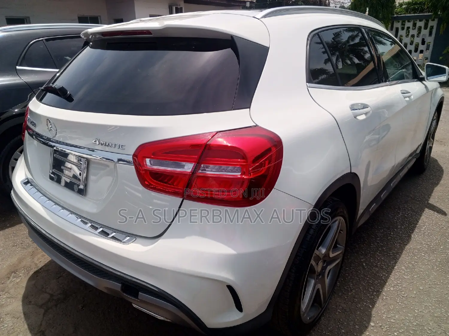 Mercedes-Benz GLA 250 2017 White