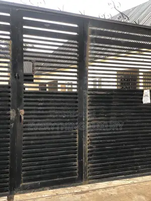 1bdrm Block of Flats in Ushafa for rent