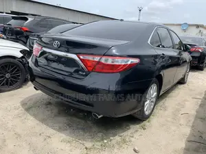 Toyota Camry 2015