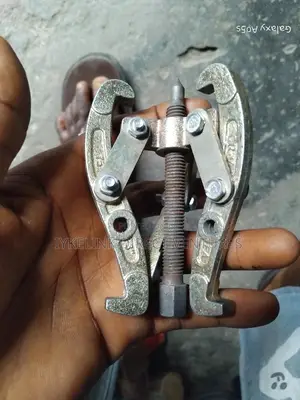 3 Ways Bearing Puller 3"