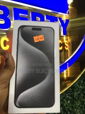 New Apple iPhone 15 Pro Max 256 GB
