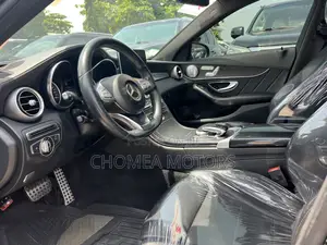 Mercedes-Benz C300 2016 Black